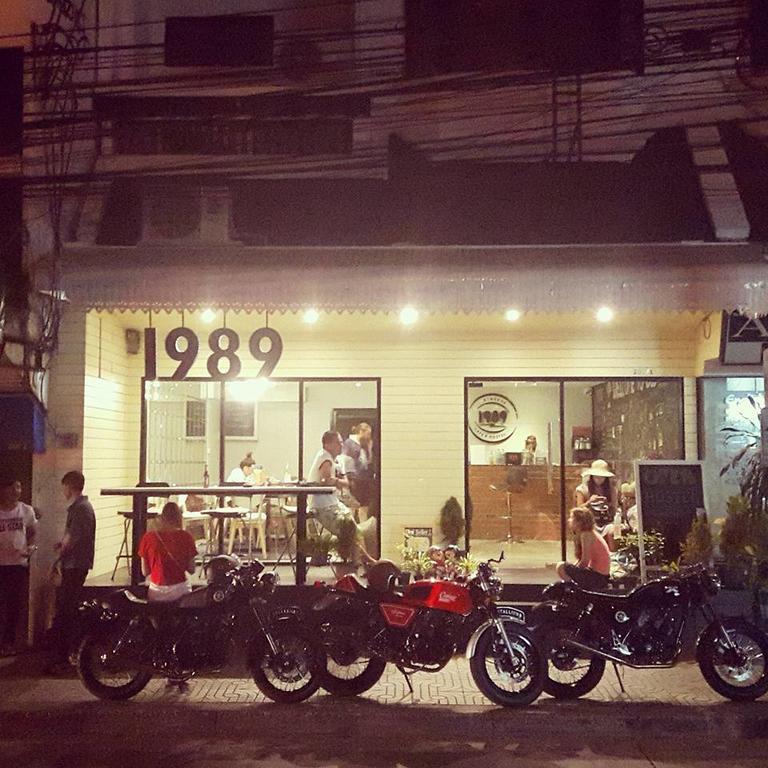 Hostel 1989 Sukhumvit Bangkok Exterior foto