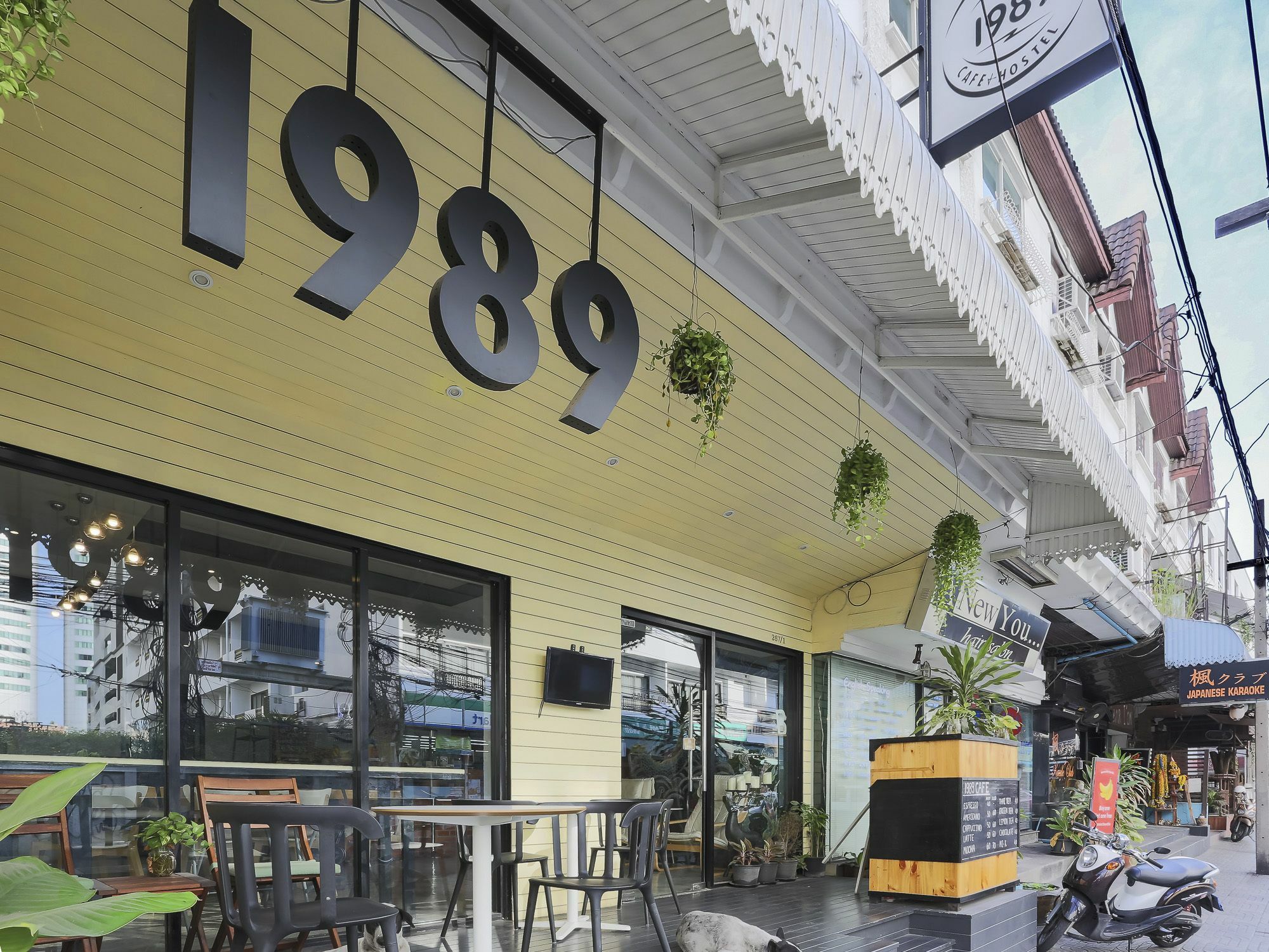 Hostel 1989 Sukhumvit Bangkok Exterior foto